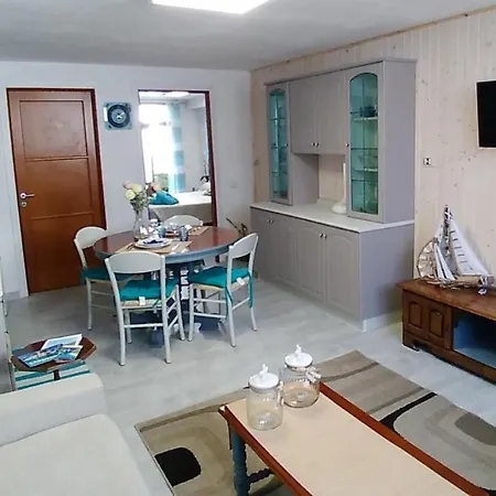 Didi House Apartment